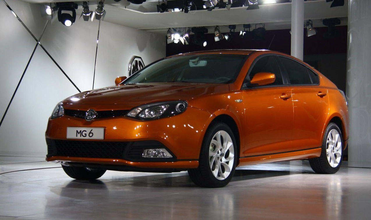MG 6- هاچ بک
